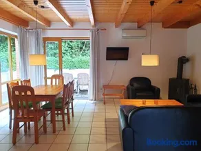 Haus 9 Natur Ferienpark, WLAN, Kostenfreier Parkplatz, Grillen auf der Terrasse Schöne Familienzeit! - Image 2