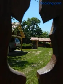 Zergeboglár Vendégház - Image 3