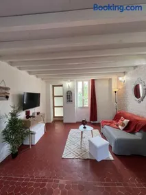 Magnifique Duplexe Calme Et Climatise, a 2 Pas D'intra Muros - Image 1