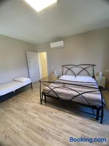 LA CHIUSA Bed and Breakfast - Image 1