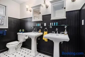 A Touch of Luxury - Image 1