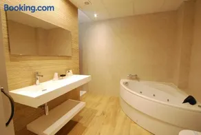 Hotel Bujaruelo - Image 3