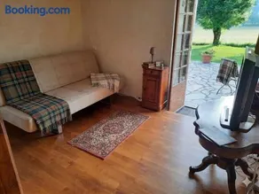 Maison 6 personnes au cœur de la nature avec piscine Parc des Volcans - Image 2