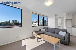North Quay Apartments - Image 4