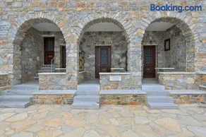 Moutsouna Seaside - Image 5