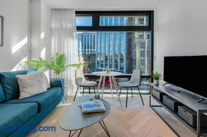 MySquare Premium Apartment near Liverpool Street Station - Image 1