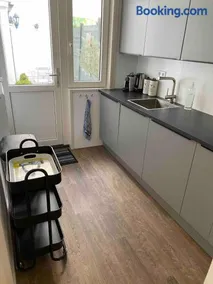 HaagsHuisje- eigen appartement, dichtbij alles, stijlvol - Image 3