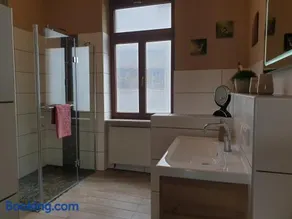 Appartamento totalmente attrezzato con griglia e terrazza | Vista panoramica - Image 4