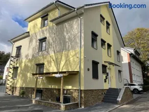 Große Wohnung - 5 Betten - Balkon - 2 Bäder - Parkplatz - Image 2
