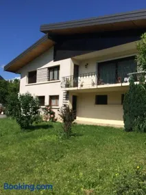 Chez Stan - Image 1
