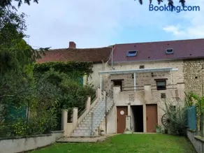 Gîte Saint-Germain-de-Salles, 3 pièces, 4 personnes - FR-1-489-96 - Image 3