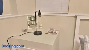 Hidden Gem near Downtown Frederick and shopping - Image 2