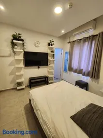 The boutique - Image 3