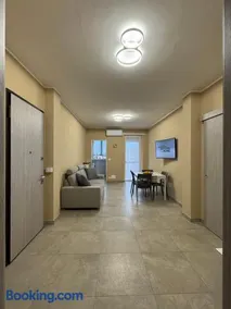 Great Sweet Home - Image 2