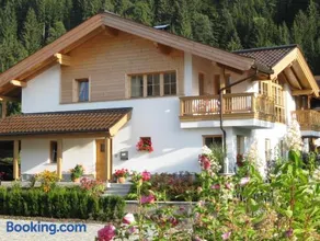 Chalet Isabella - Image 2