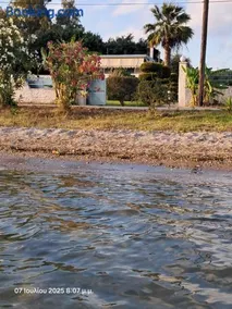 Top floor on villa, 3' from center, by the sea! Host is Efi Kwsta - Image 2