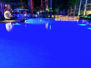 Barak Royal Suites VIP 8A - חמש דקות מהים ומהטיילת - Image 3