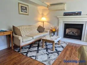 Comfortable stay - 2-bedroom apartment - Image 2