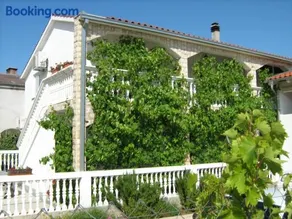 Apartments Anton - Image 1