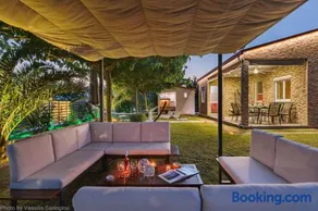 Costa Petra - Luxury Seaside Cottage with Garden - Vacation House for families in Greece - Image 1