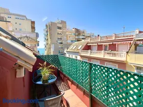 Ático en Fuengirola centro junto a la playa - Image 1