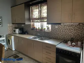 Sady's House - Image 2
