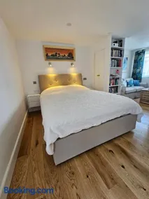 The Annexe - Image 3