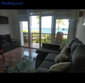 Apartamento Crucero 1ª linea playa - Image 2