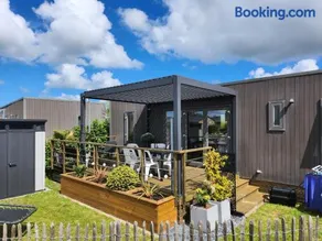 Mobil-home luxueux à Jullouville, 200m plage, piscine chauffée, pour 6 personnes - FR-1-361A-73 - Image 1