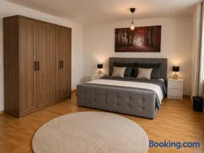 Comfortable Two Room Apartment with Balcony - Image 1