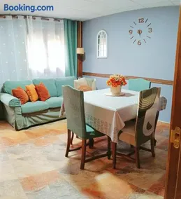 Mikaela Planta baja-con patio - Image 2