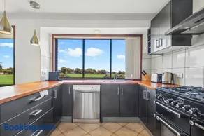 Seabreeze Acres - Maslin Beach - C21 SouthCoast Holidays - Image 3
