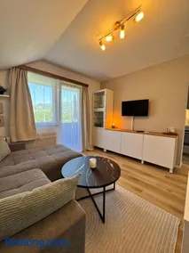 Ferienwohnung Edeltraud, fußläufig zum See und 20 Minuten vom Skigebiet entfernt - Image 1