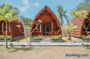 Laba Laba Bungalow - Image 1