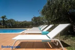 Crest 5 - 8 Pax Golf & Beach Swimming pool - Image 2