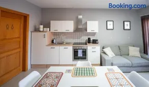 The Bayview Executive Penthouse - Image 3
