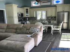 Bayfront Condo Ship Bottom Beach Badges Wifi Washer & Dryer Enjoy The Views From This 2Nd-Floor - Image 2