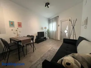 Cozy apartment well-located in Terrassa, Barcelona - Image 1