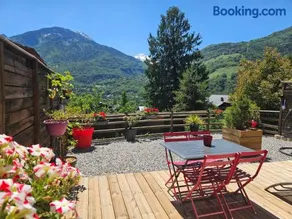 Appartement avec terrasse et parking Privé - Image 1
