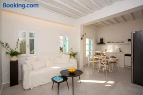 Nostos Mykonos Suites - Klelia Suite - Image 1
