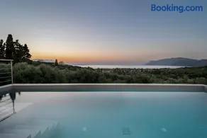 Villa Aurelia with private pool and jacuzzi - Image 2