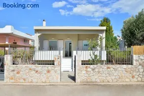 Vottas Seaside House Nea Makri - Image 1