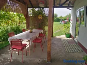 Blossom Cottage - ''Green Energy"' - Image 3