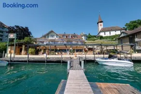 HAUS AM SEE Lakefront Rooms on Lake Thun SELF CHECK-IN Digital Reception - Image 1