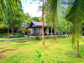 Dhunhill Garden - Image 1