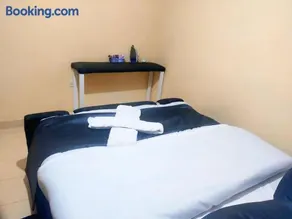 1 Bedroom in Section 58 behind Kunste Hotel - Image 4
