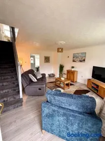 Ellington Escape - Image 3