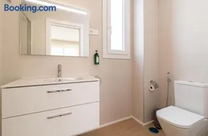 Berrocal Signature Apartments - Image 5