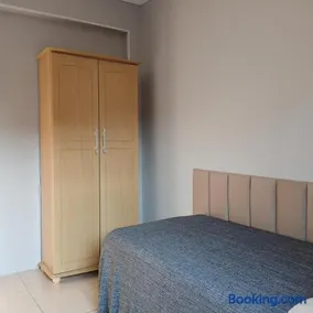 Quarto Solteiro com TV - Image 2