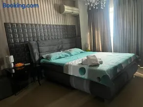 PENTHOUSE COMPLEX 5 Apartments - Image 3